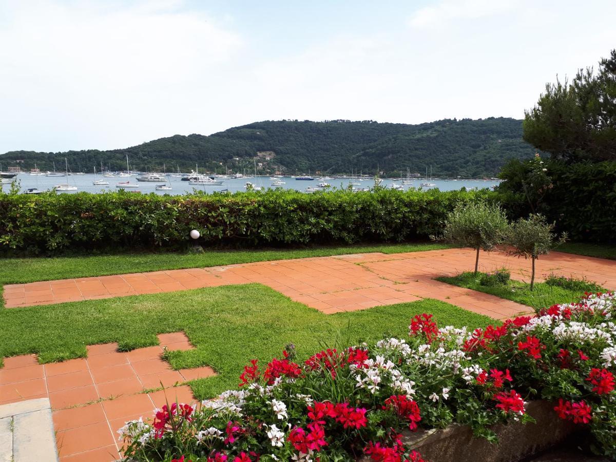 Appartement La Terrazza Tra Cielo E Mare à Porto Venere Extérieur photo