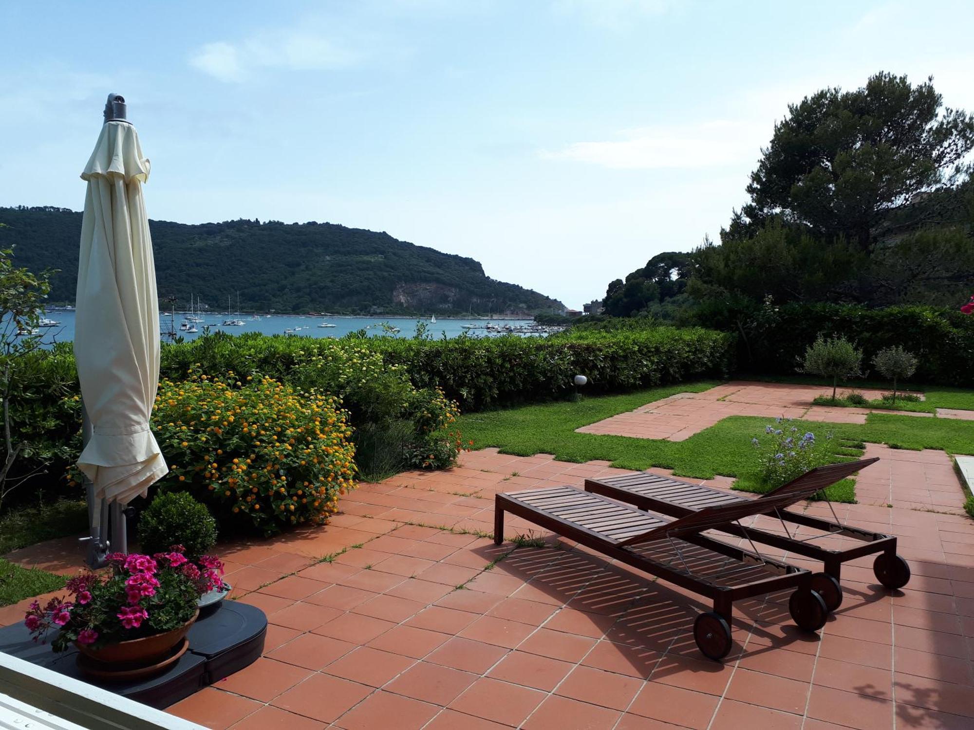Appartement La Terrazza Tra Cielo E Mare à Porto Venere Extérieur photo
