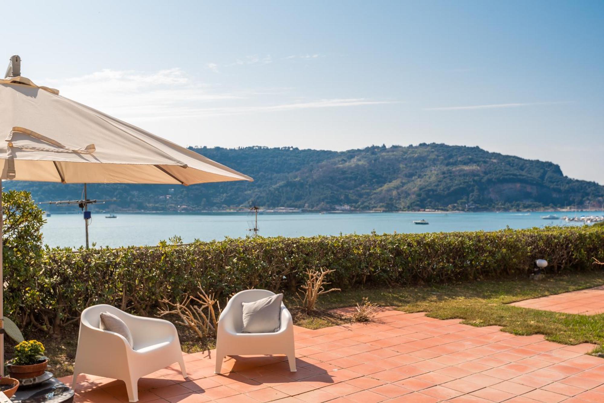 Appartement La Terrazza Tra Cielo E Mare à Porto Venere Extérieur photo